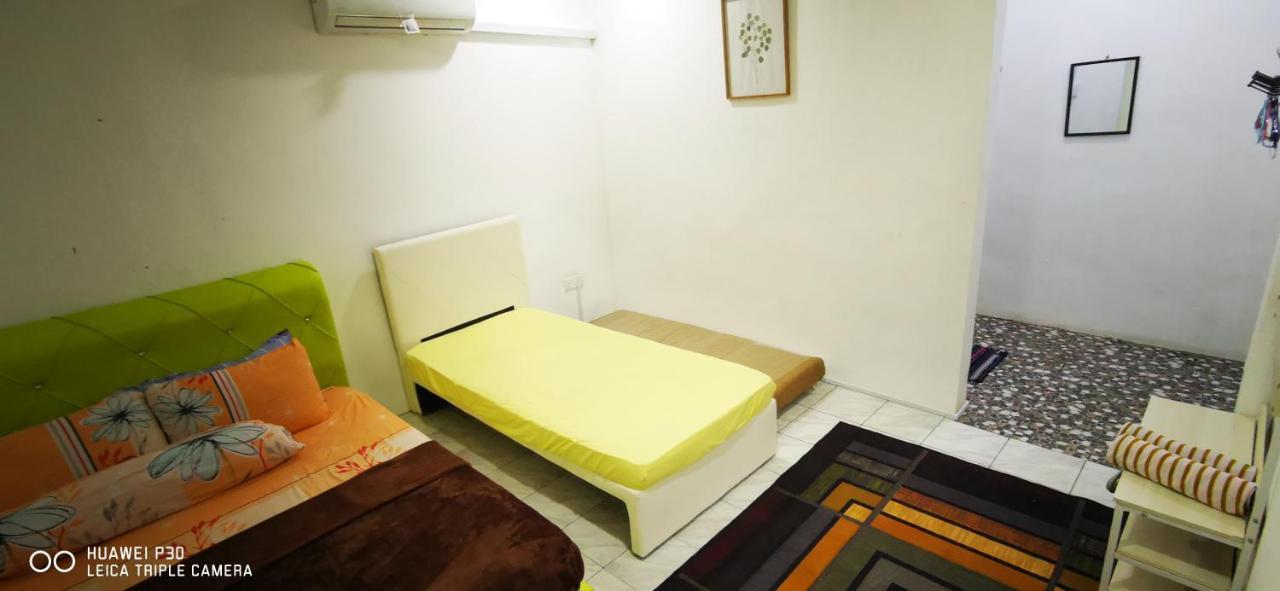 Nj_Homestay@Kkia/Petagas Kk Кота Кинабалу Екстериор снимка